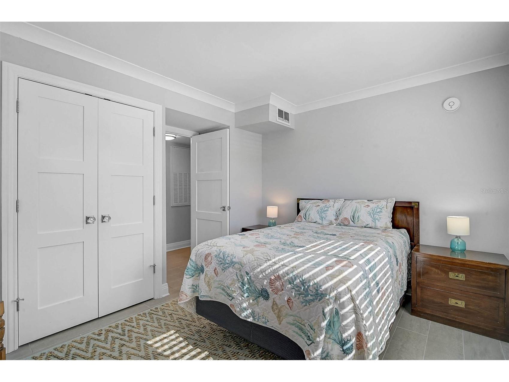 3585 Lake Bayshore Drive #J-301 Bradenton FL 34205 A4674487 image20