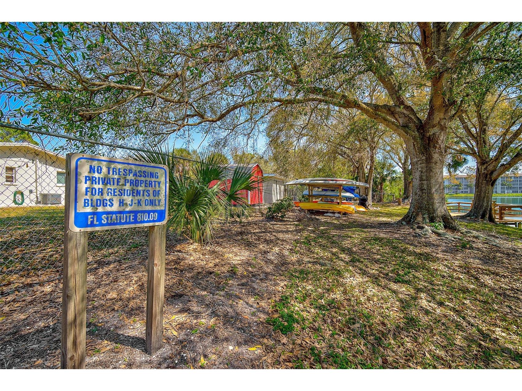 3585 Lake Bayshore Drive #J-301 Bradenton FL 34205 A4674487 image40