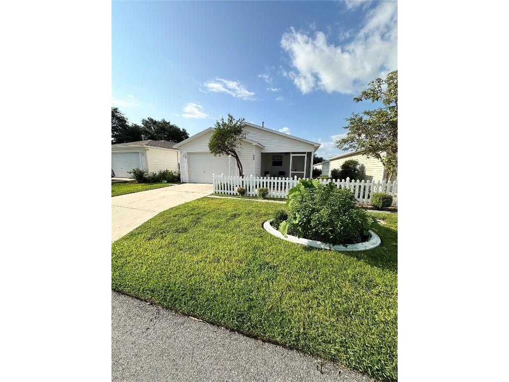3586 Amelia Avenue The Villages FL 32162 O6235601 image1