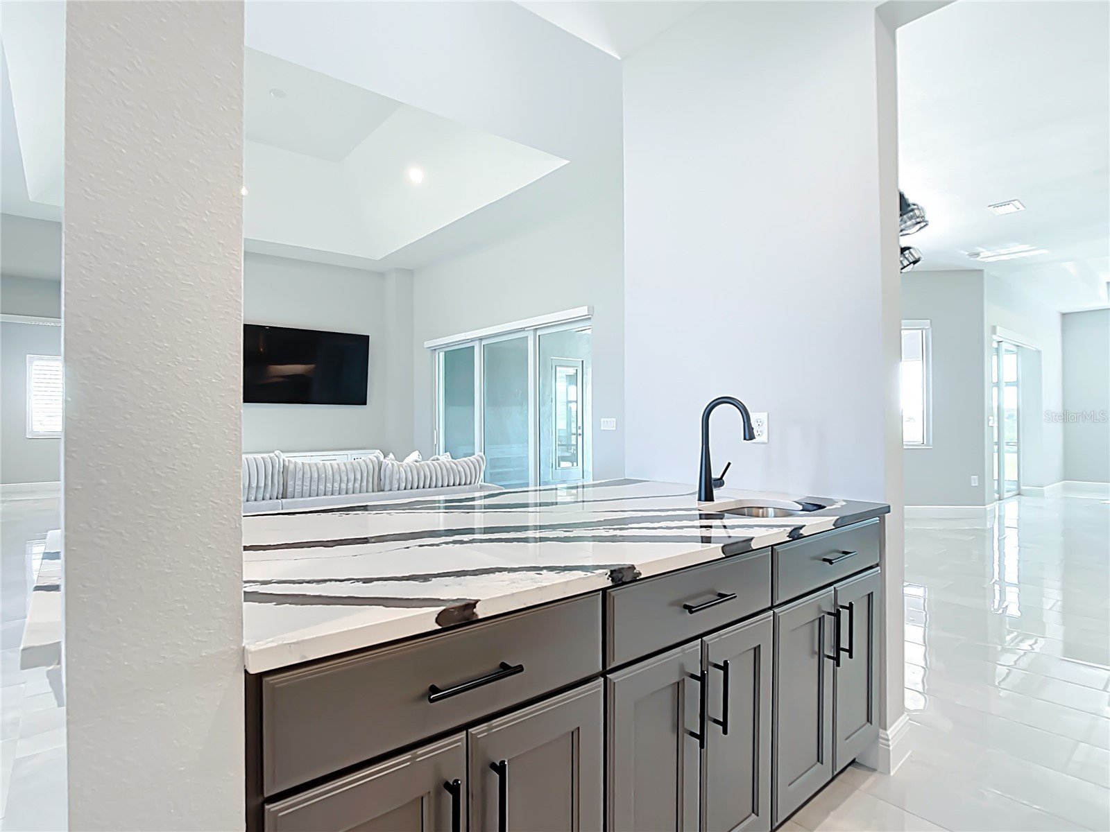 3586 Recurve Circle Sarasota FL 34240 TB8459416 image13