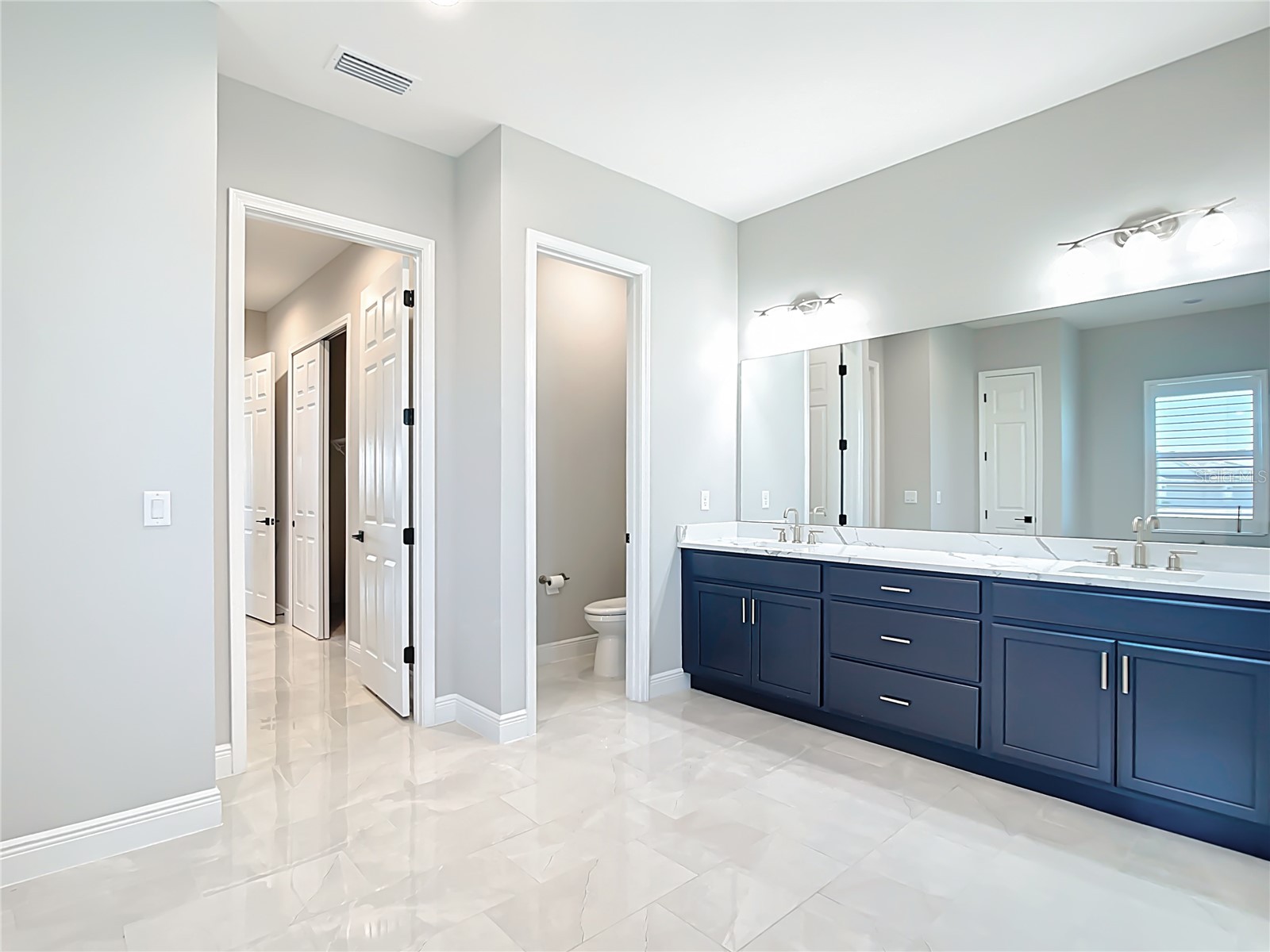 3586 Recurve Circle Sarasota FL 34240 TB8459416 image28