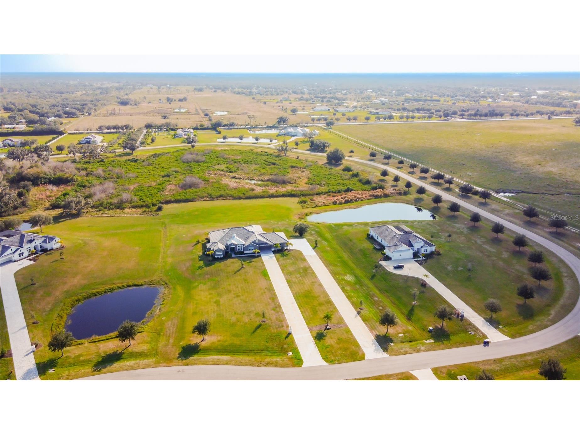 3586 Recurve Circle Sarasota FL 34240 TB8459416 image54