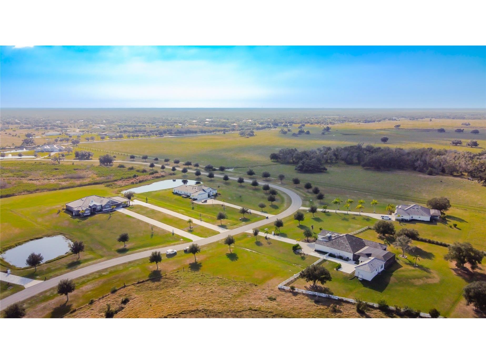 3586 Recurve Circle Sarasota FL 34240 TB8459416 image64