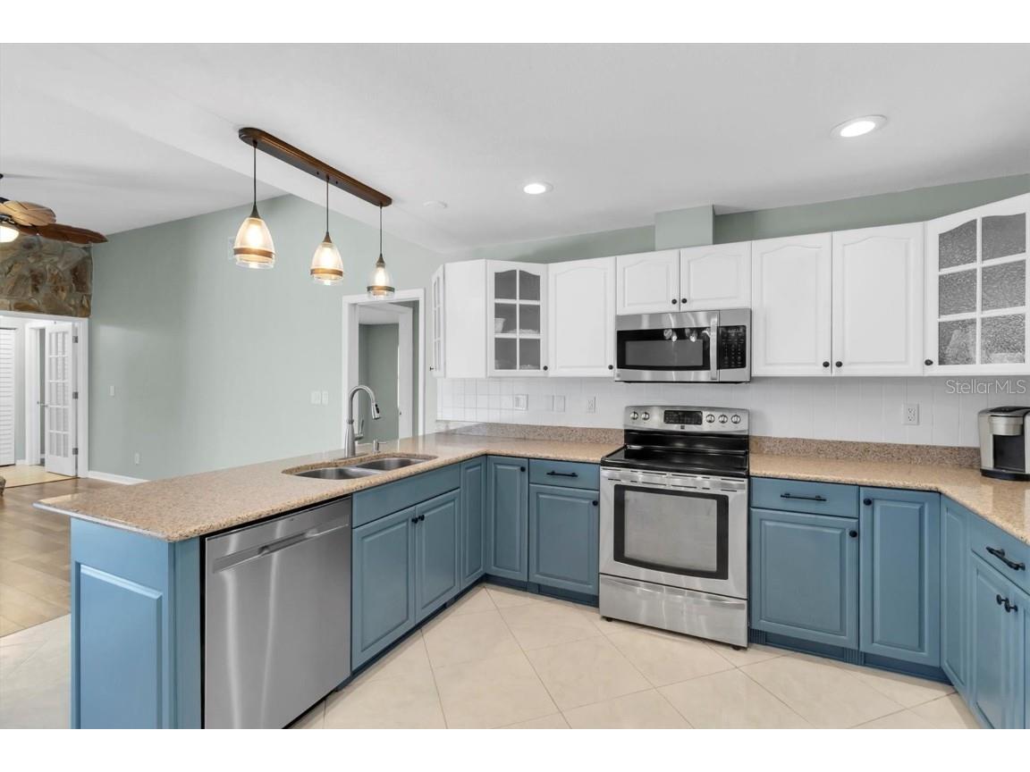 3587 Fairway Forest Drive Palm Harbor FL 34685 W7876727 image12