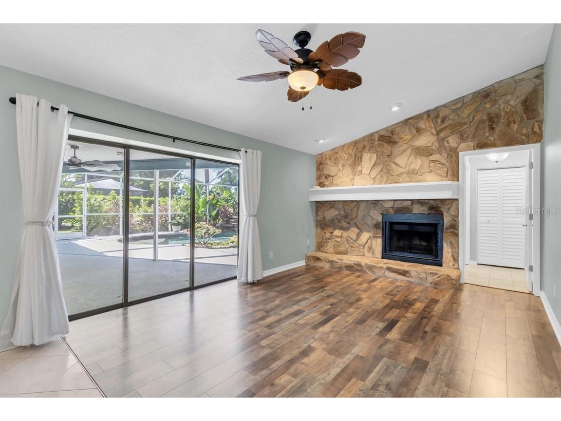 3587 Fairway Forest Drive Palm Harbor FL 34685 W7876727 image3