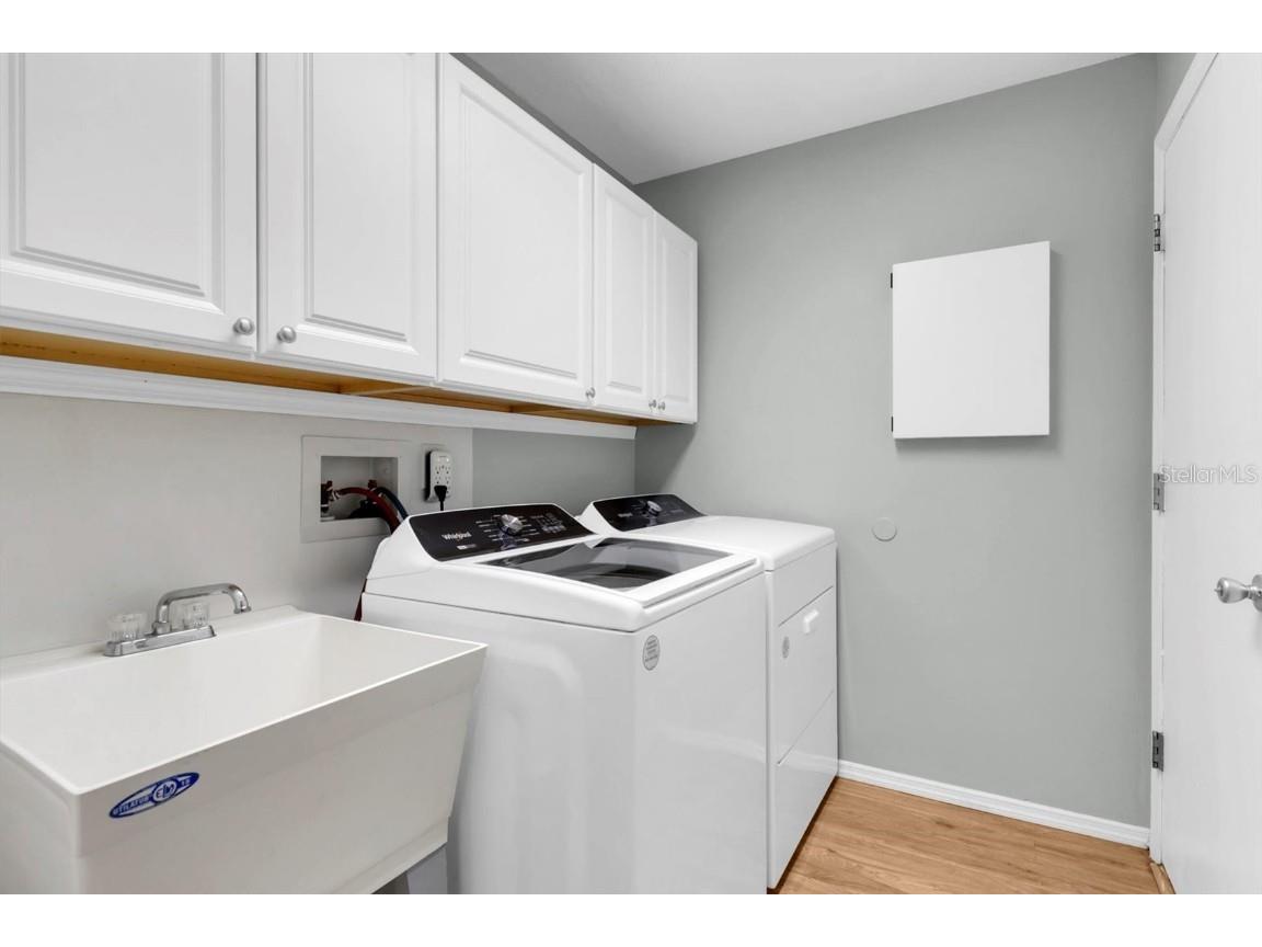 3587 Fairway Forest Drive Palm Harbor FL 34685 W7876727 image35