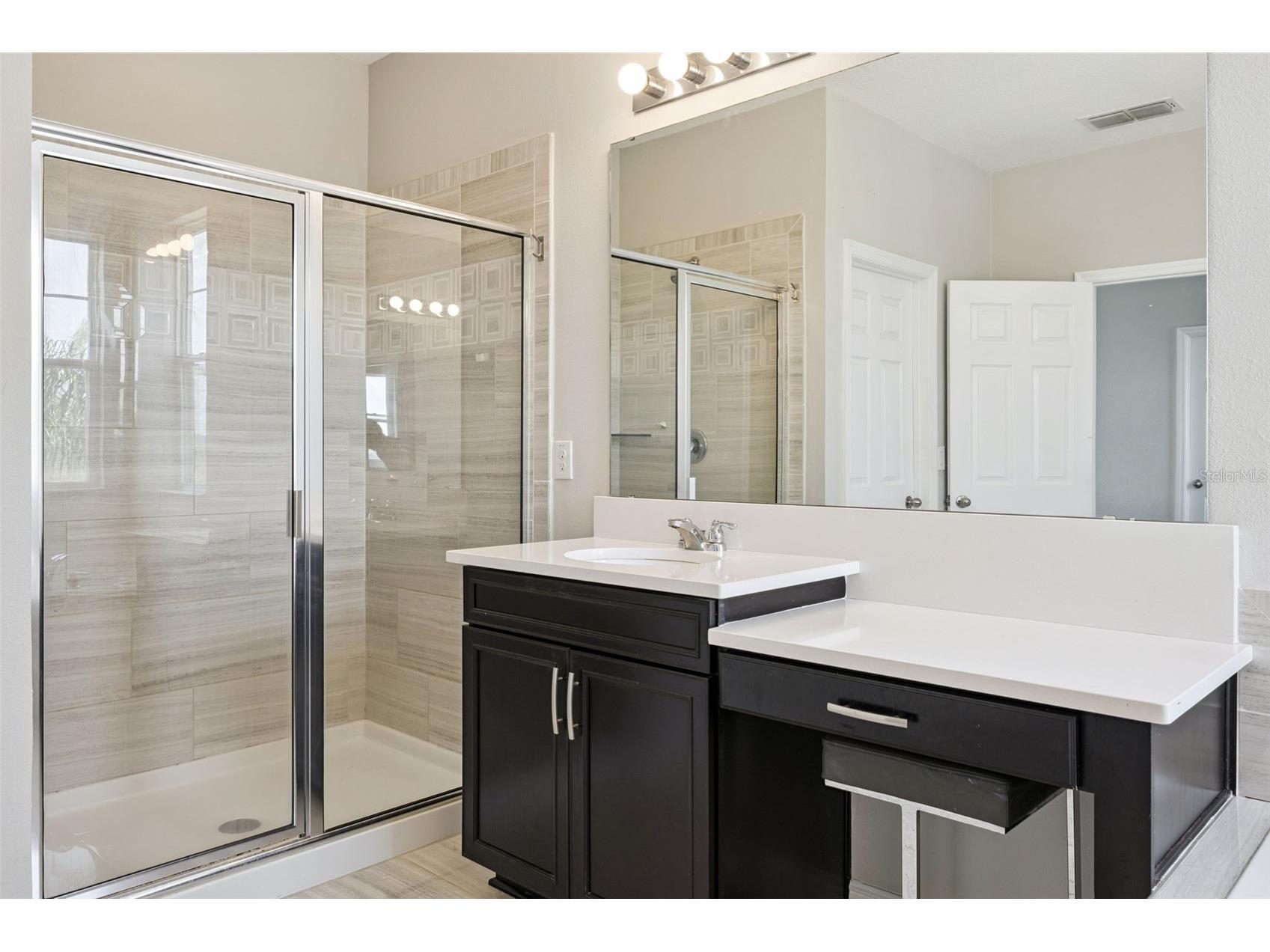 359 Blue Cypress Drive Groveland FL 34736 G5115107 image29