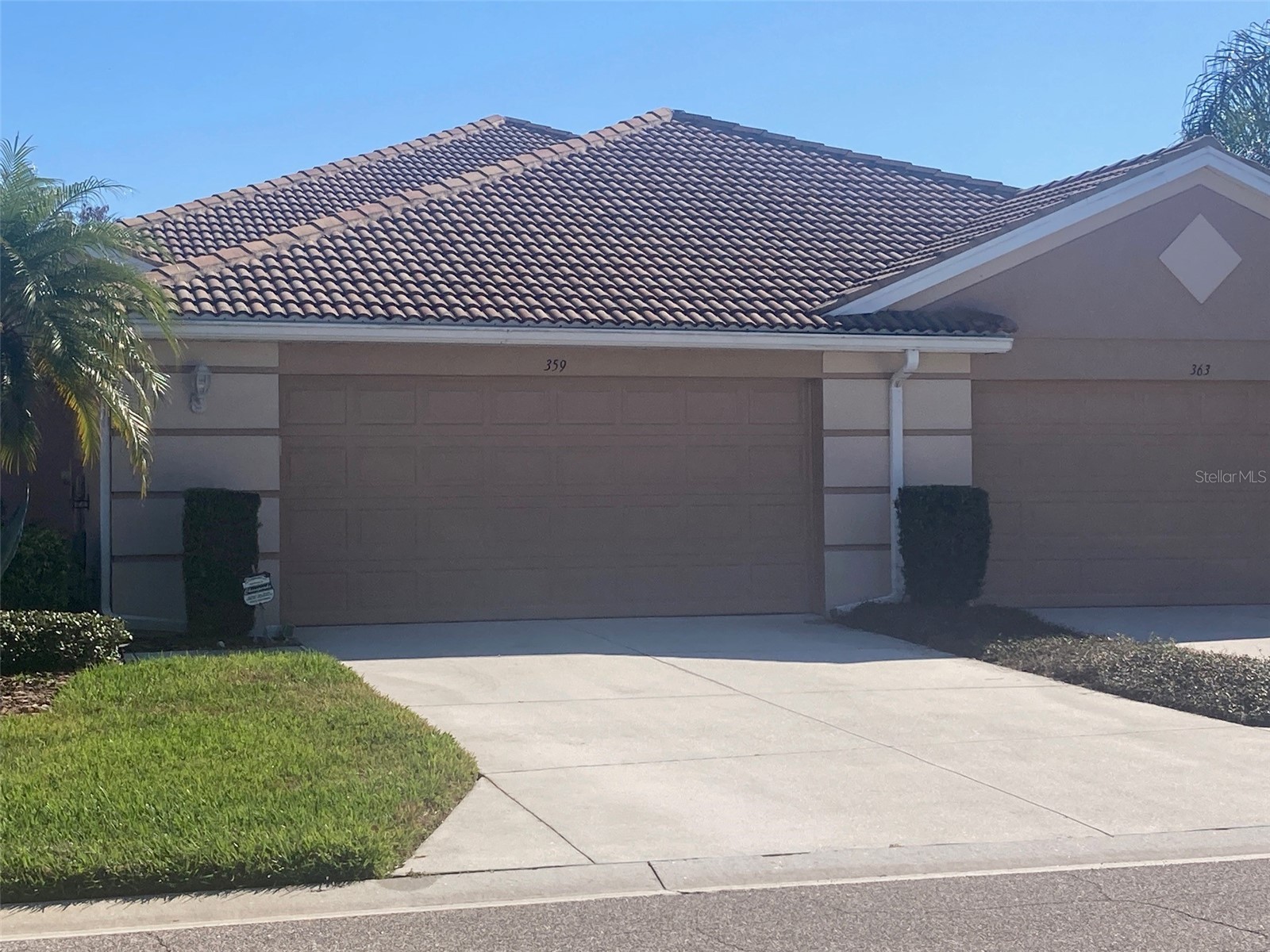 359 Fairway Isles Lane Bradenton FL 34212 A4676799 image1