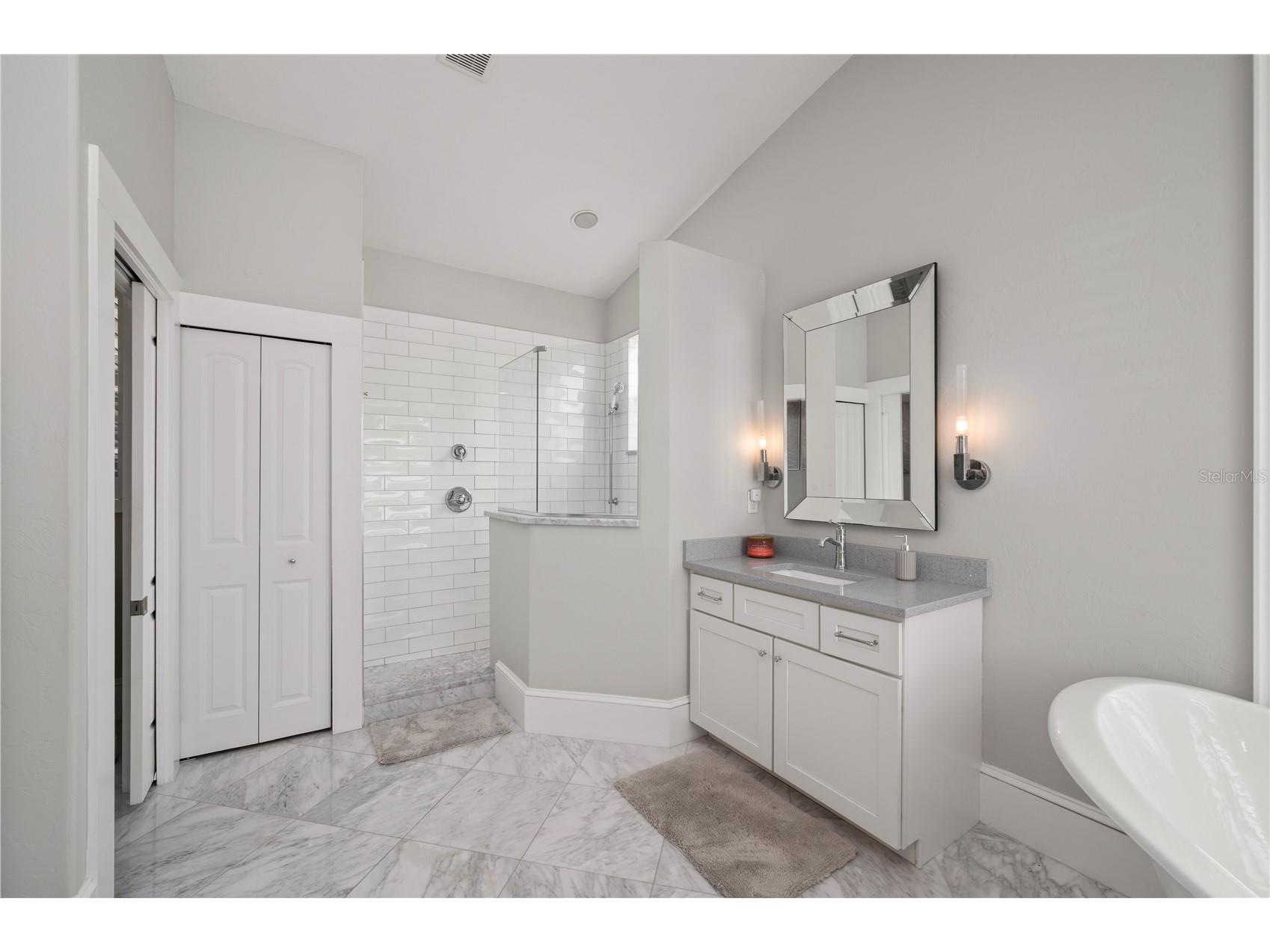 359 Gill Street Punta Gorda FL 33950 C7520340 image48