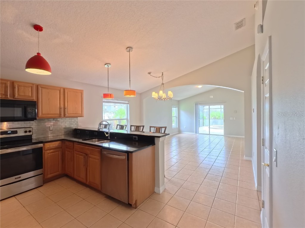 359 Lancaster Drive Davenport FL 33897 A4667428 image12