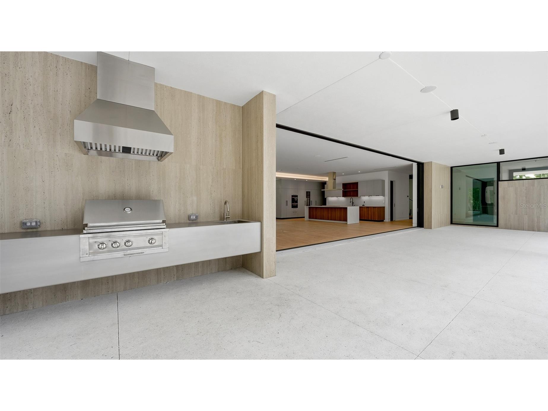 359 N Shore Drive Sarasota FL 34234 A4677821 image35