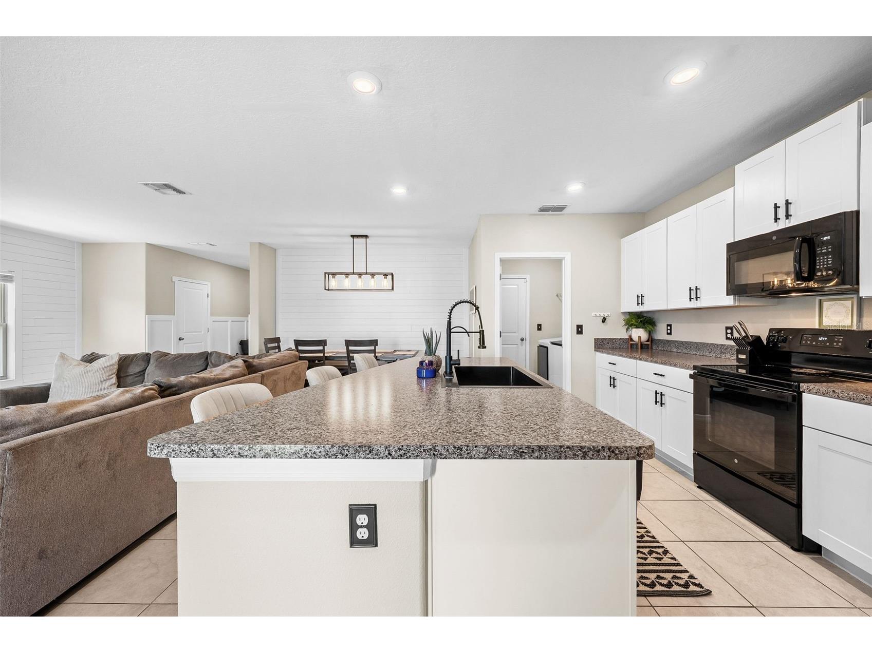 3590 Hanover Drive New Port Richey FL 34653 TB8526045 image20