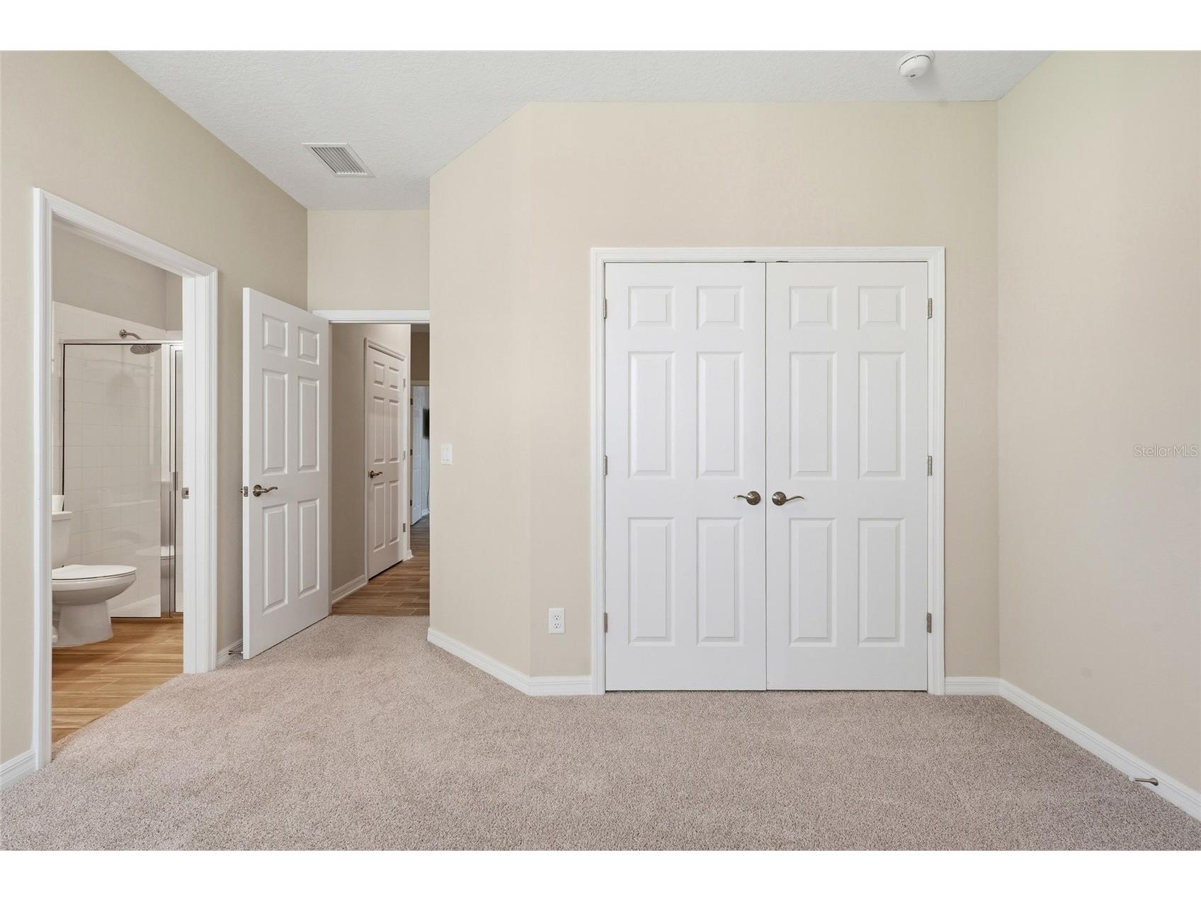 3590 Secret Stroll Drive Sarasota FL 34240 A4699349 image18