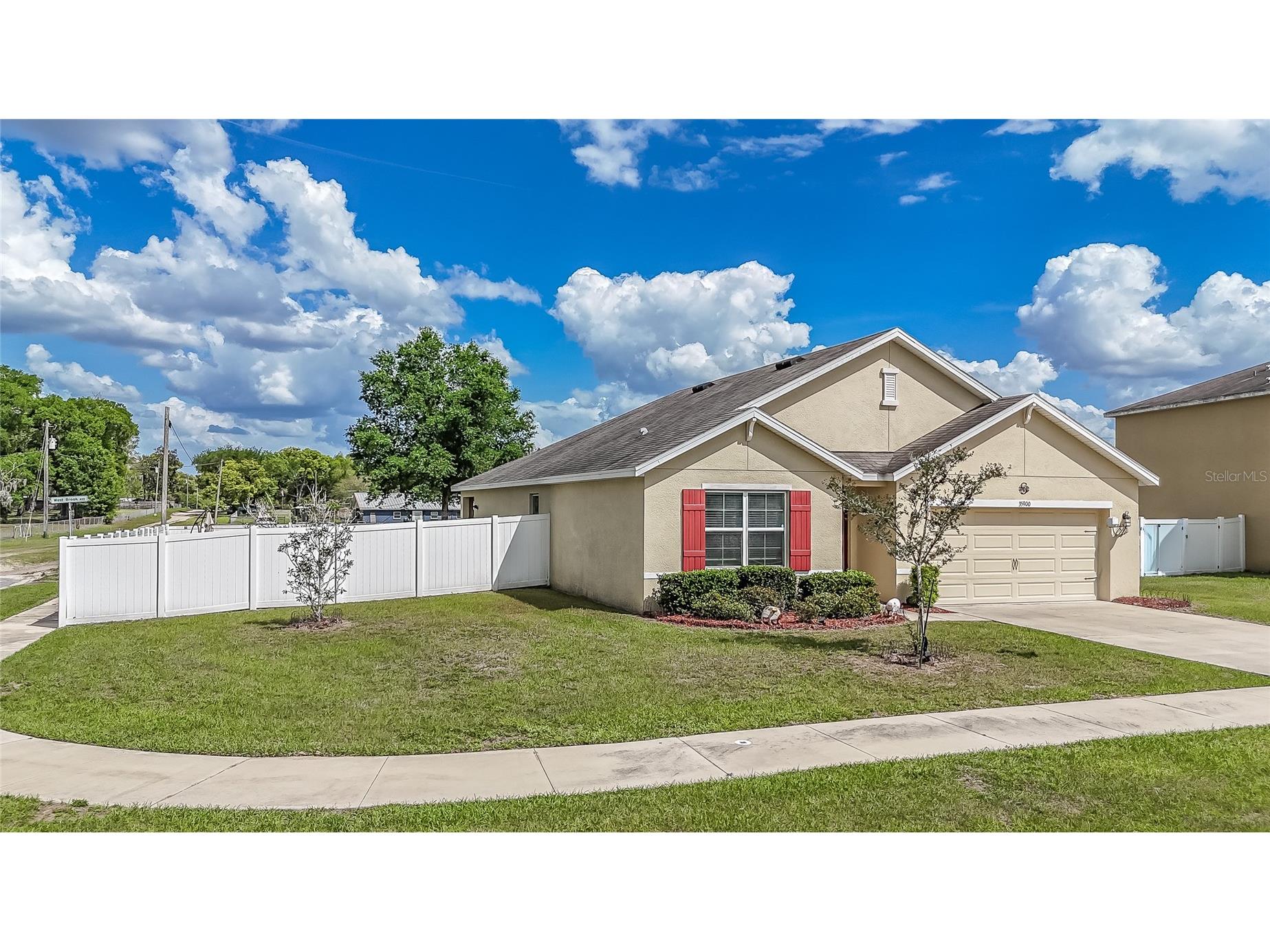 35900 Hillbrook Avenue Zephyrhills FL 33541 TB8493926 image3