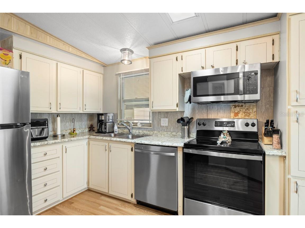 35918 Verano Lane Zephyrhills FL 33541 TB8427061 image10