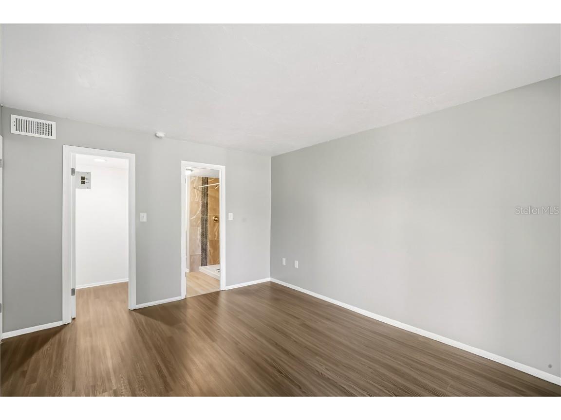 3592 Lake Bayshore Drive #217 Bradenton FL 34205 TB8402874 image15