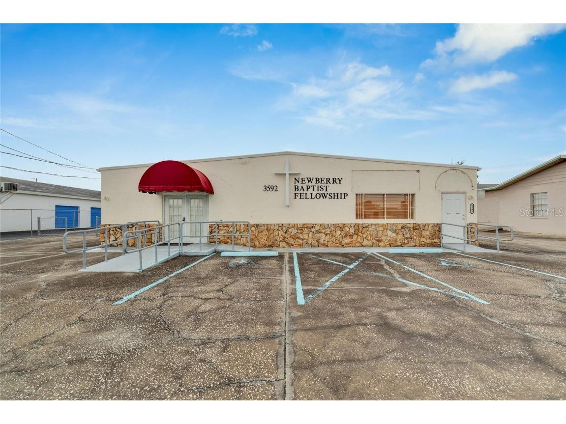 3592 Recker Highway Winter Haven FL 33880 B4901415 image1