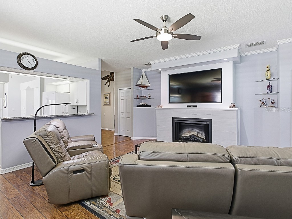 3592 Tropical Seas Loop Tavares FL 32778 - LITTLE LAKE HARRIS G5103892 image12