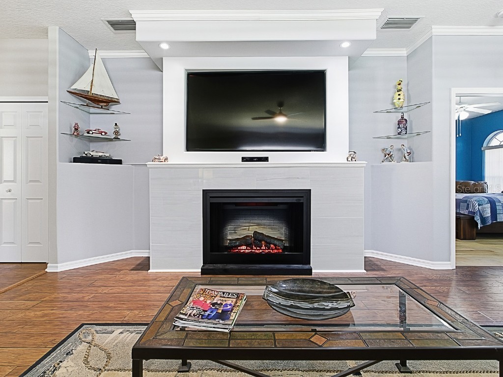 3592 Tropical Seas Loop Tavares FL 32778 - LITTLE LAKE HARRIS G5103892 image9