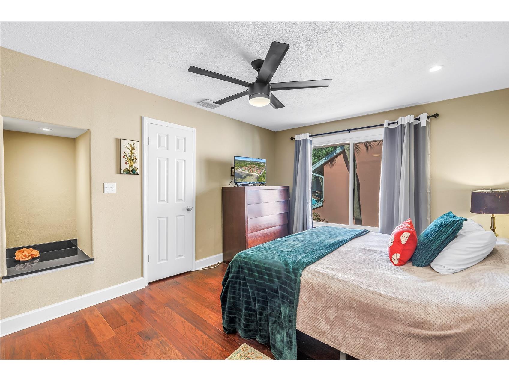 3595 41st Lane S #D Saint Petersburg FL 33711 TB8513024 image7