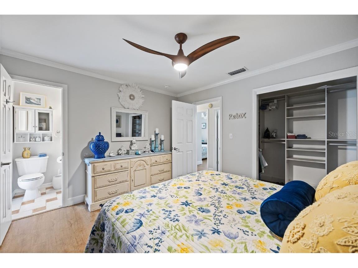 3596 Beach Drive SE Saint Petersburg FL 33705 - COQUINA KEY CANAL O6344989 image17