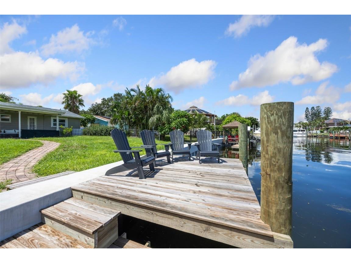 3596 Beach Drive SE Saint Petersburg FL 33705 - COQUINA KEY CANAL O6344989 image23
