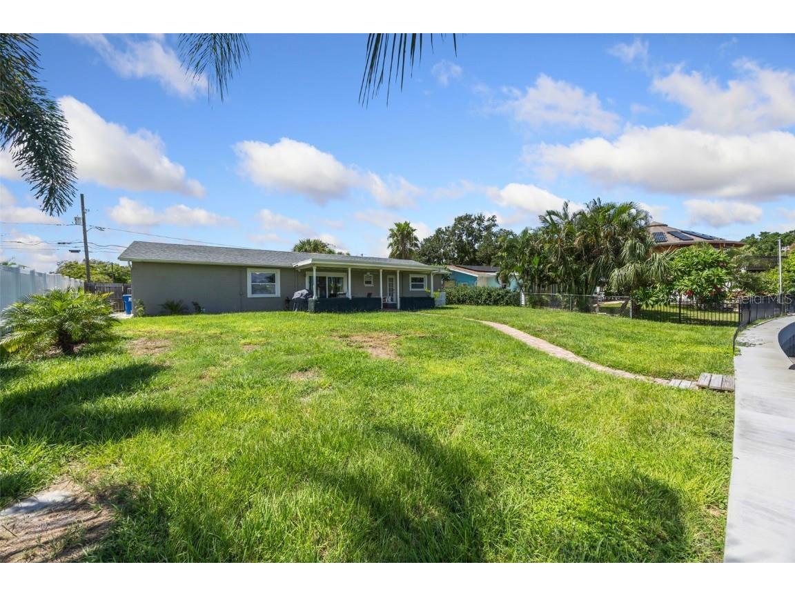3596 Beach Drive SE Saint Petersburg FL 33705 - COQUINA KEY CANAL O6344989 image24