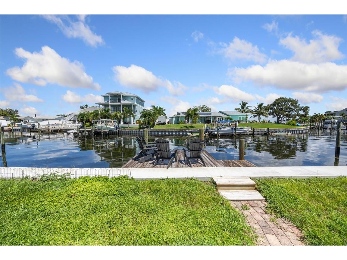 3596 Beach Drive SE Saint Petersburg FL 33705 - COQUINA KEY CANAL O6344989 image6