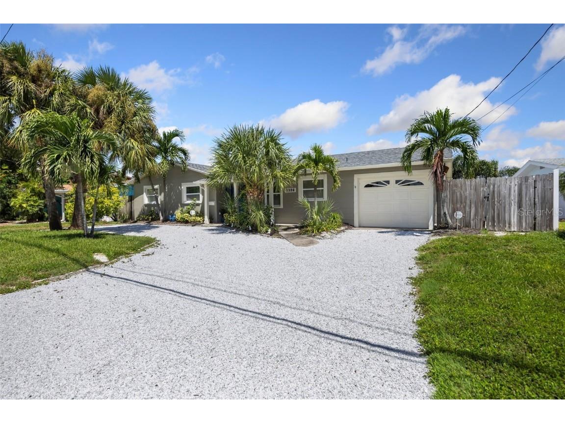 3596 Beach Drive SE Saint Petersburg FL 33705 - COQUINA KEY CANAL O6344989 image7