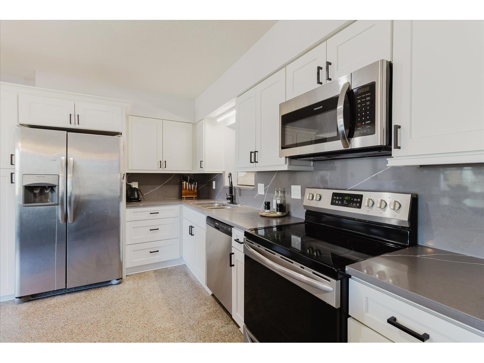 3597 27th Avenue S Saint Petersburg FL 33711 TB8523209 image11