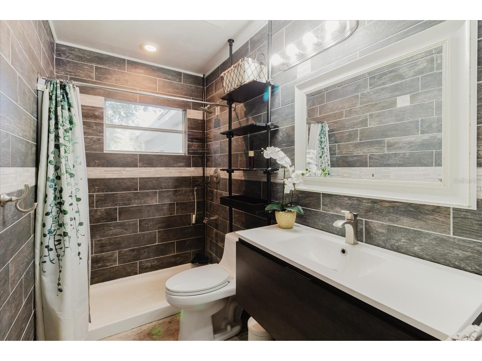 3597 27th Avenue S Saint Petersburg FL 33711 TB8523209 image28