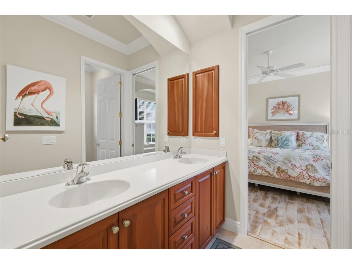 3597 Founders Club Drive Sarasota FL 34240 A4673915 image28