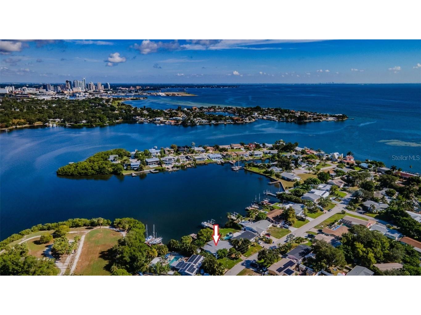 3597 Manatee Drive SE Saint Petersburg FL 33705 U8213291 image1