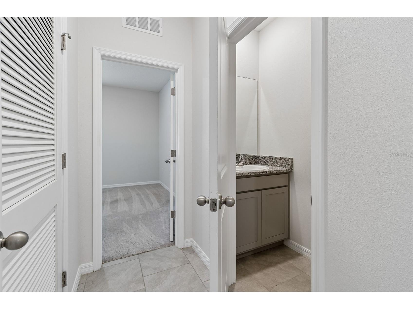 35977 Morse Willow Court Zephyrhills FL 33541 TB8496869 image36