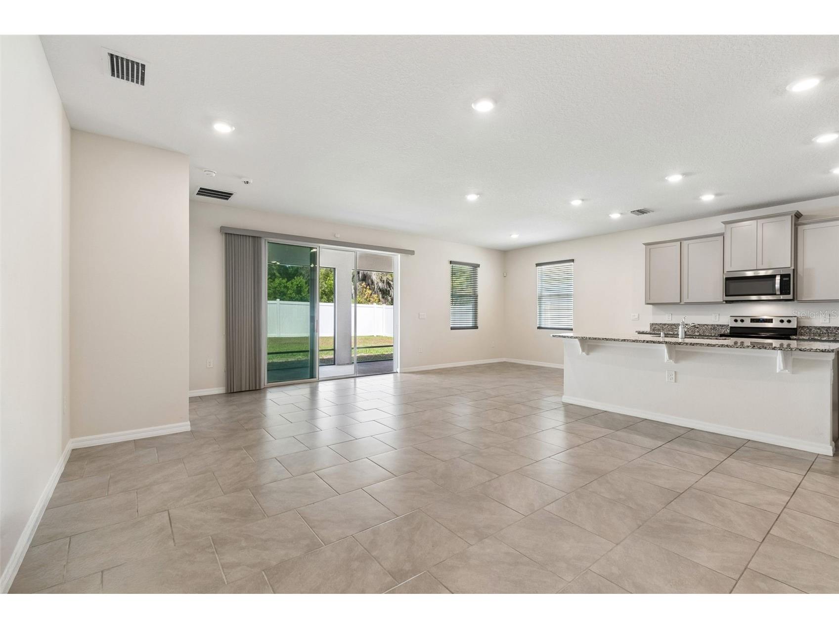 35977 Morse Willow Court Zephyrhills FL 33541 TB8496869 image4