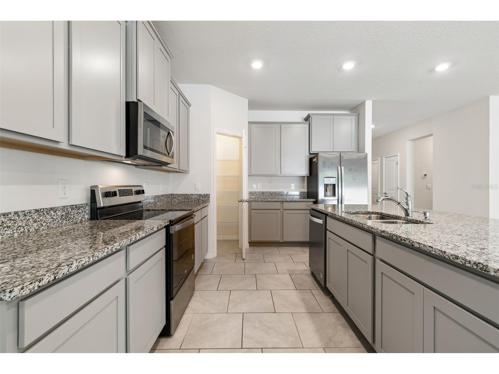 35977 Morse Willow Court Zephyrhills FL 33541 TB8496869 image8