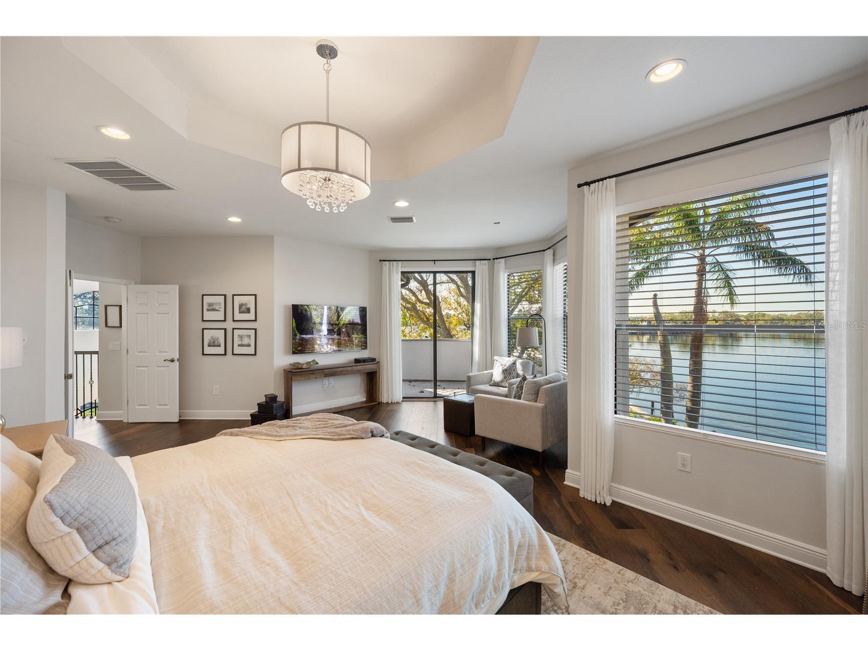 3598 10th Street NE Saint Petersburg FL 33704 - TAMPA BAY O6375817 image17