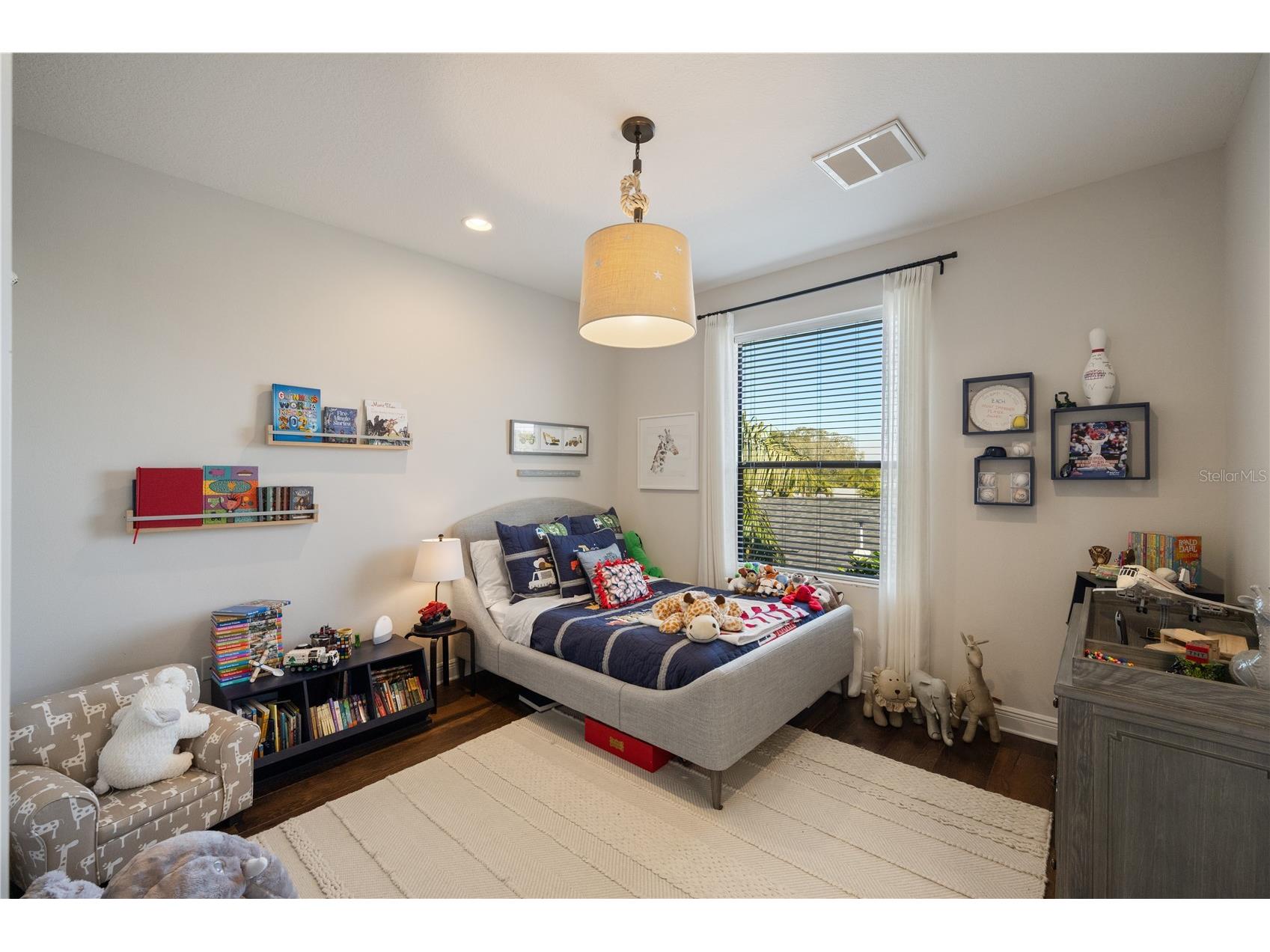 3598 10th Street NE Saint Petersburg FL 33704 - TAMPA BAY O6375817 image23