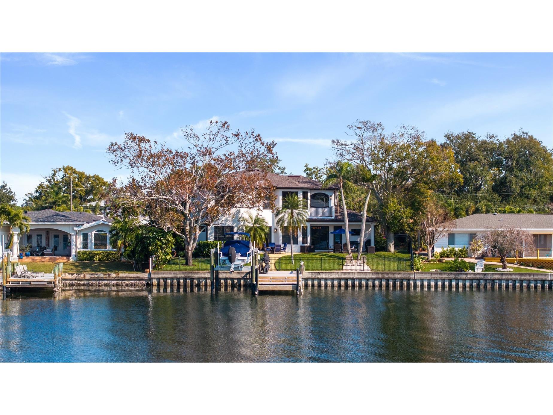 3598 10th Street NE Saint Petersburg FL 33704 - TAMPA BAY O6375817 image39