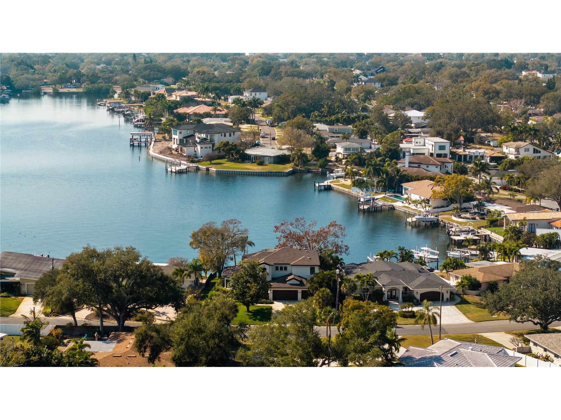 3598 10th Street NE Saint Petersburg FL 33704 - TAMPA BAY O6375817 image43