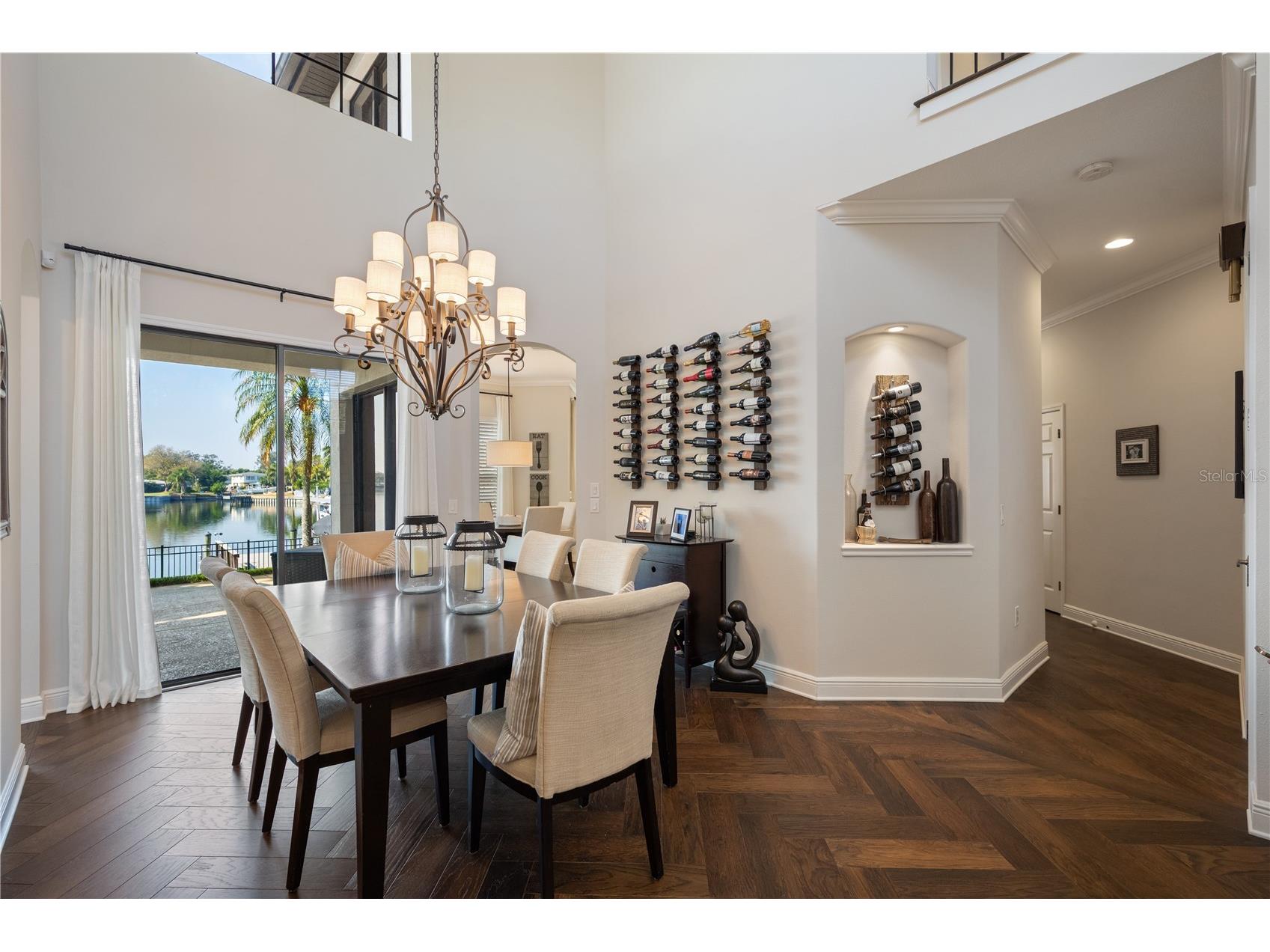 3598 10th Street NE Saint Petersburg FL 33704 - TAMPA BAY O6375817 image5