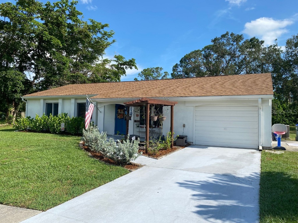 3598 Erie Court North Port FL 34287 A4582003 image1