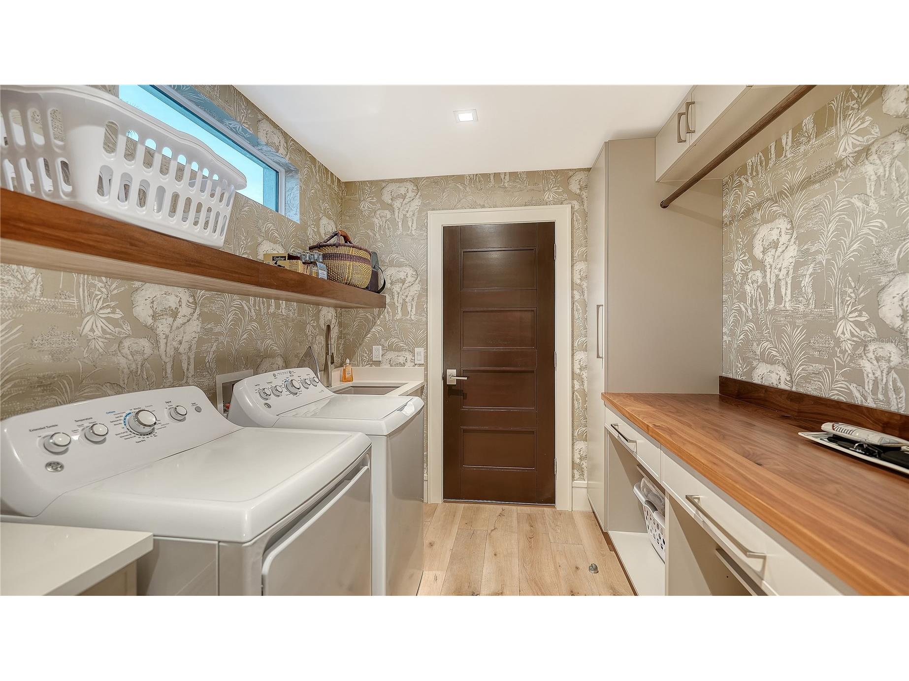 3598 Fair Oaks Lane Longboat Key FL 34228 A4677923 image20