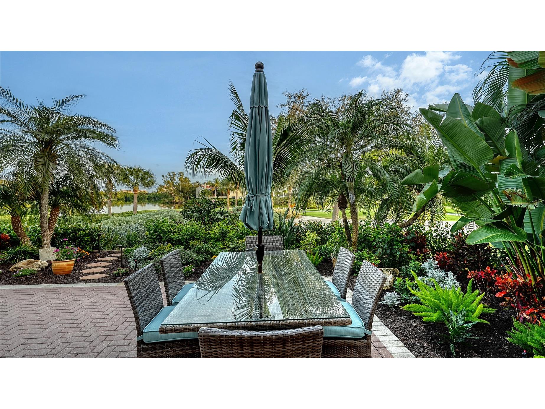 3598 Fair Oaks Lane Longboat Key FL 34228 A4677923 image7