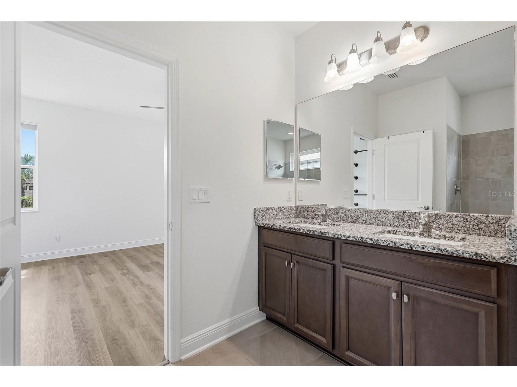 3598 Quiet Drive Sarasota FL 34240 A4699961 image32