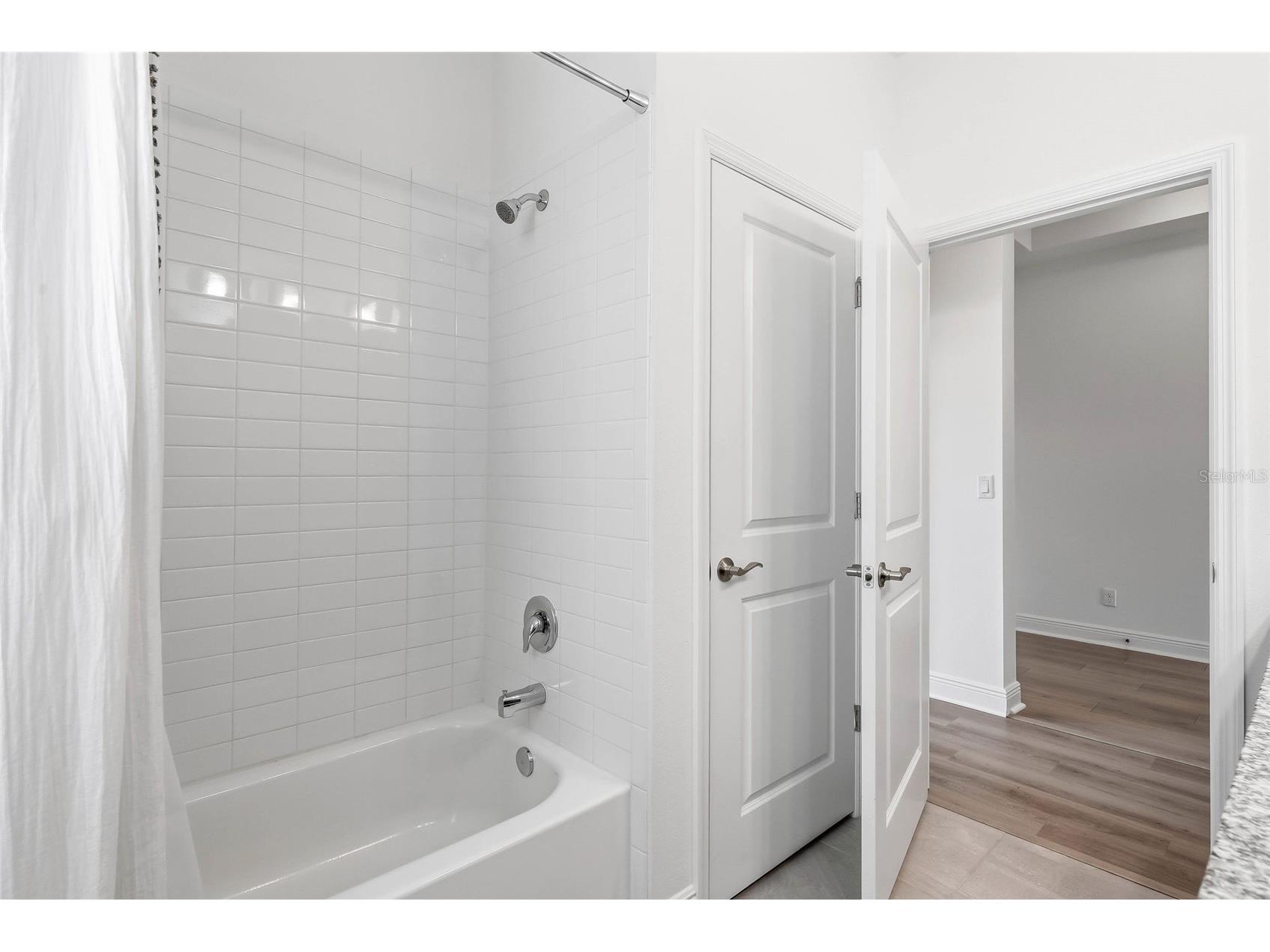 3598 Quiet Drive Sarasota FL 34240 A4699961 image37