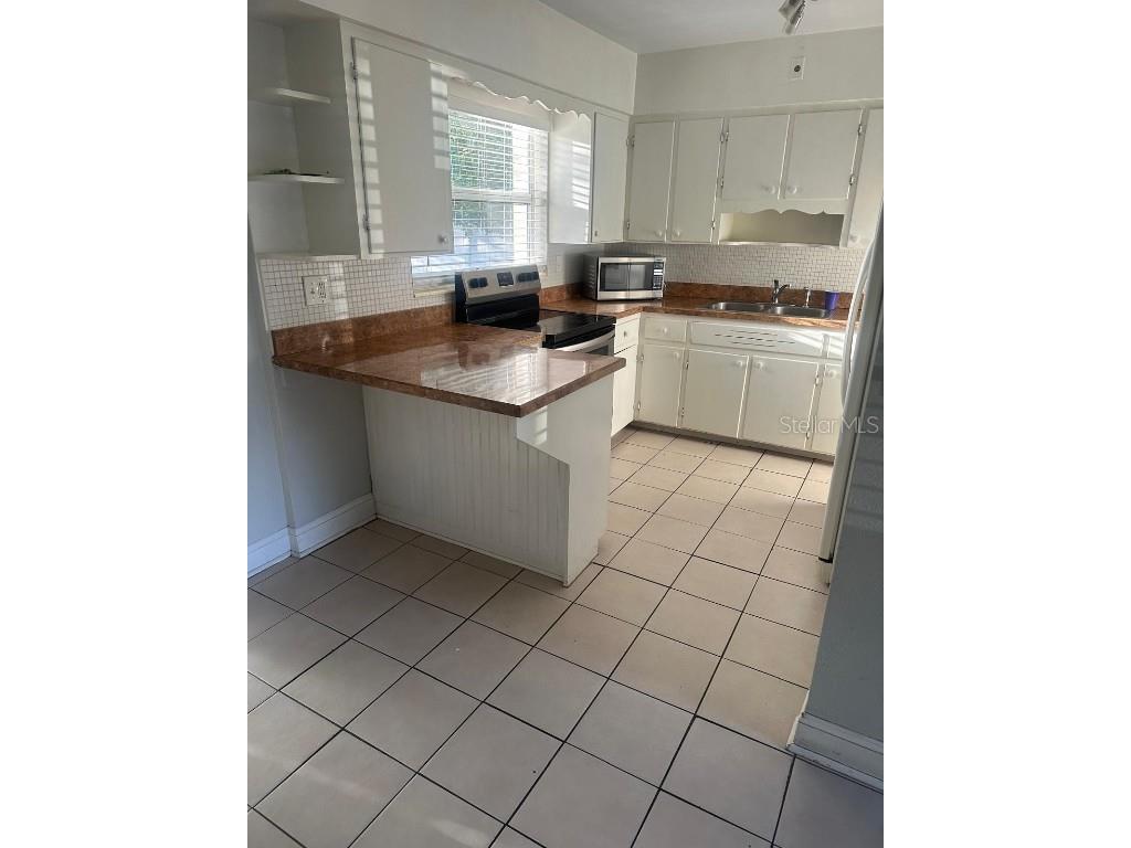 3599 66th Way N Saint Petersburg FL 33710 TB8447863 image10