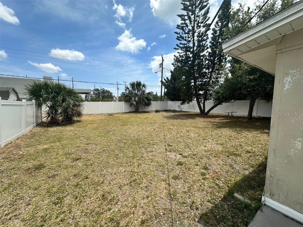 3599 66th Way N Saint Petersburg FL 33710 TB8447863 image5