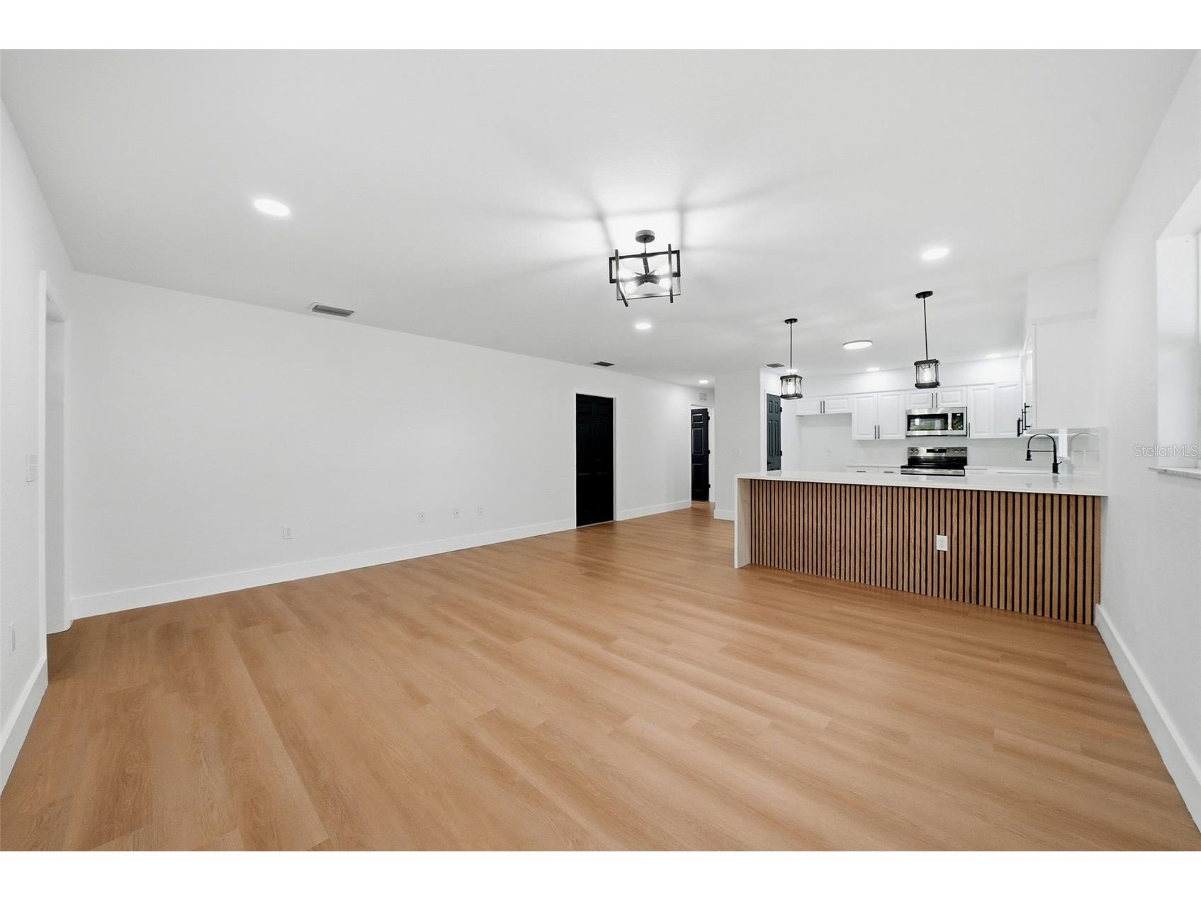 3599 74 Avenue N Pinellas Park FL 33781 TB8514128 image13