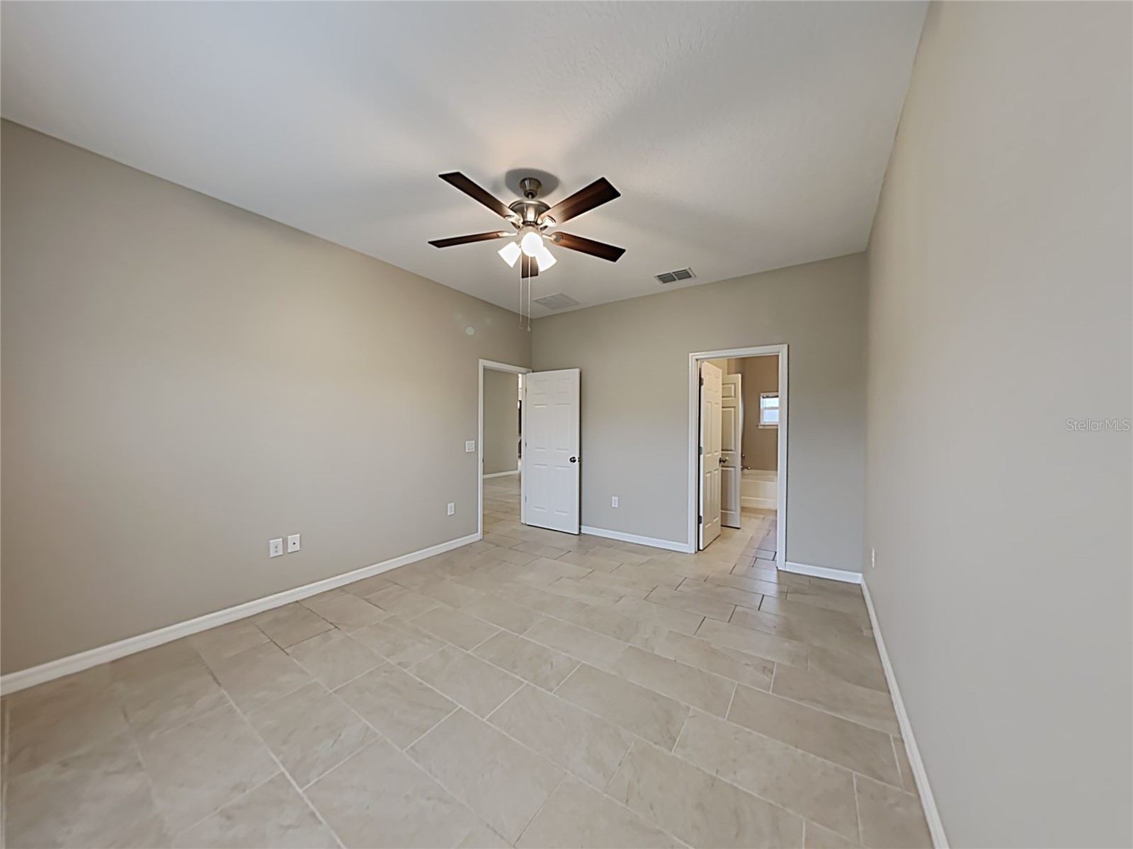 36 Alicante Court Kissimmee FL 34758 TB8494742 image10